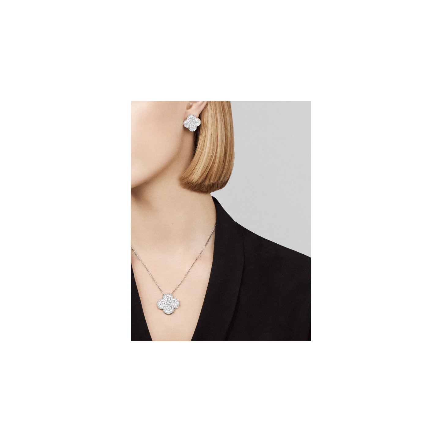 Magic Alhambra earrings White gold, Diamond