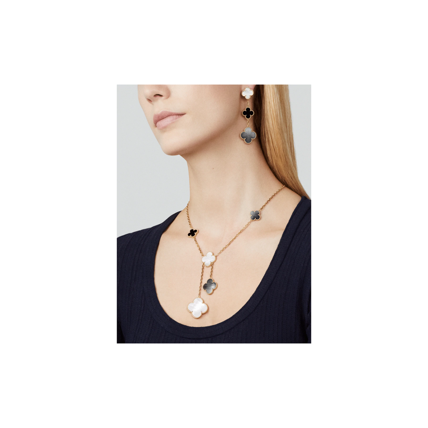 Magic Alhambra earrings, 3 motifs Yellow gold, Mother-of-pearl, Onyx