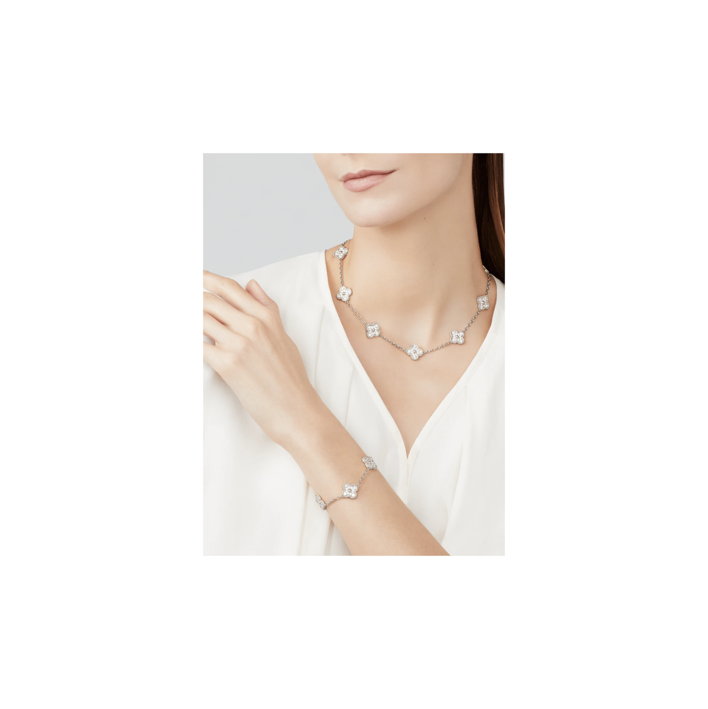 Vintage Alhambra bracelet, 5 motifs White gold, Diamond