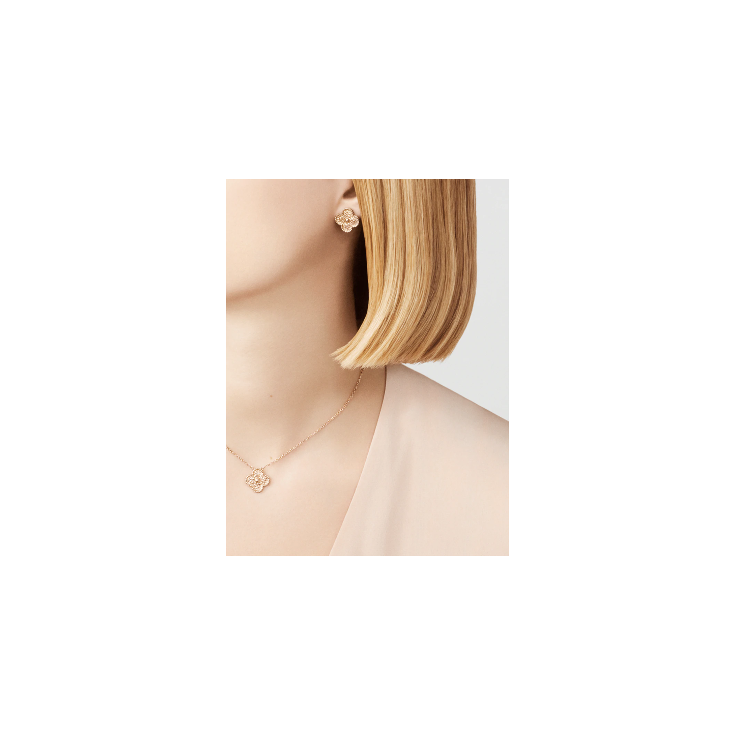 Vintage Alhambra earrings Rose gold